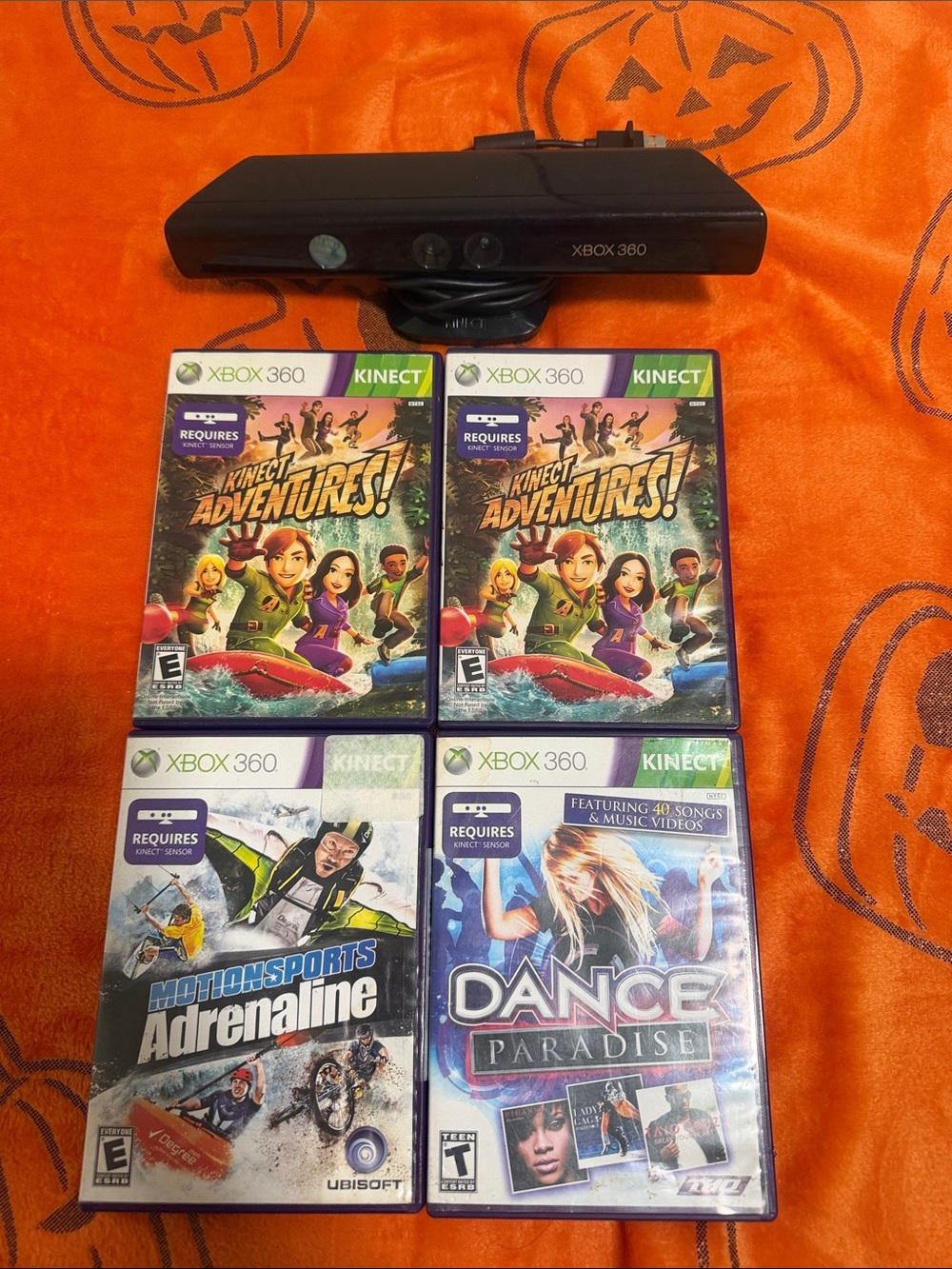 Kinect Sensor Bundle with Kinect Adventures and More - Black